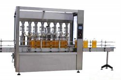 作為食用油廠，迅捷可以提供食用油灌裝機(jī)現(xiàn)場